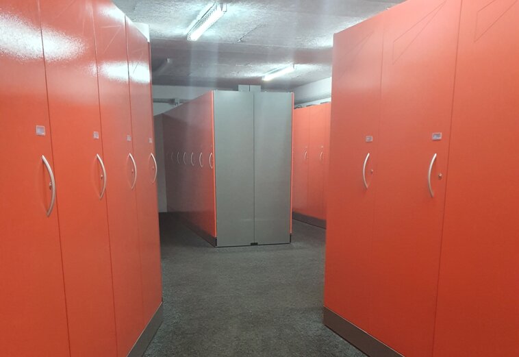 Ski lockers